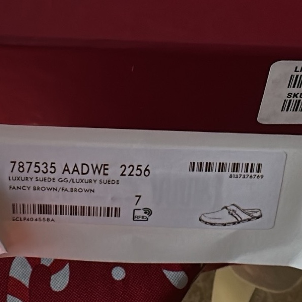 Gucci Burgundy Shoe Box with White Logo